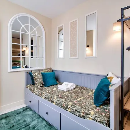 Cozy Historic Center & Montmartre *